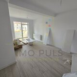 Timisoara, apartament la parter cu balcon, bucatarie separata, loc de parcare